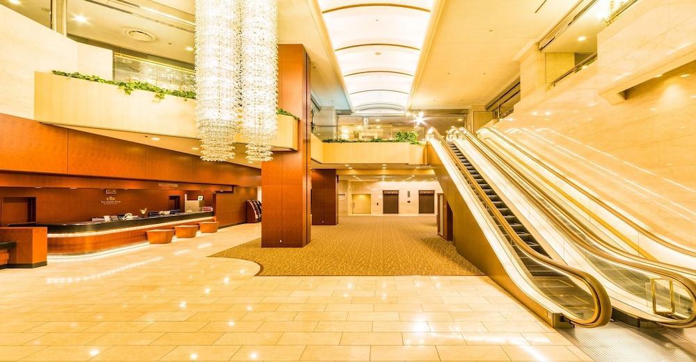 The Crown Palais New Hankyu Kochi מראה חיצוני תמונה