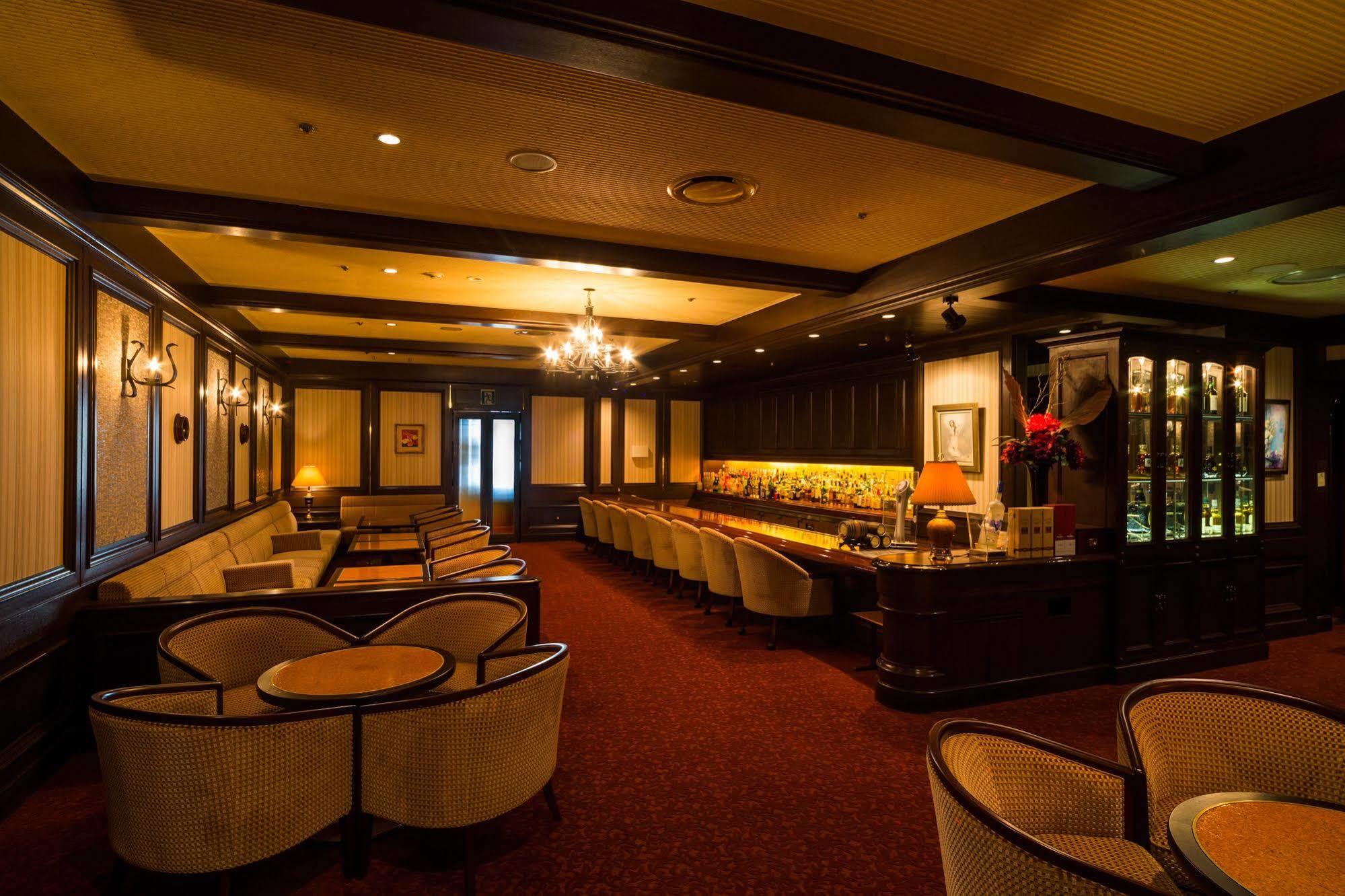 The Crown Palais New Hankyu Kochi מראה חיצוני תמונה