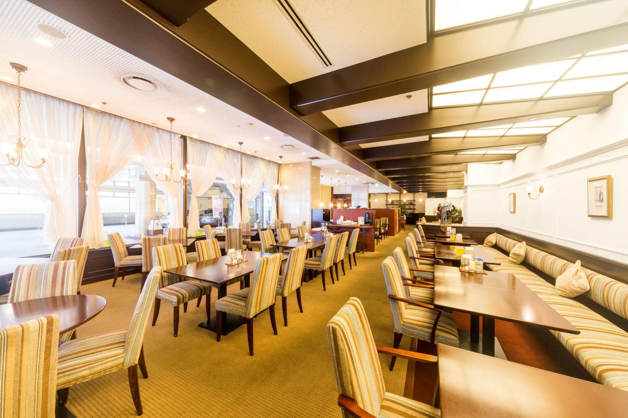 The Crown Palais New Hankyu Kochi מראה חיצוני תמונה